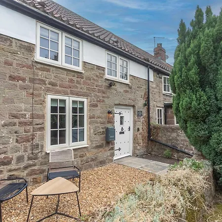 Holiday home Cosy 2-bed In By Mcpi Hosting, Perfect For Families, Couples And Friends *