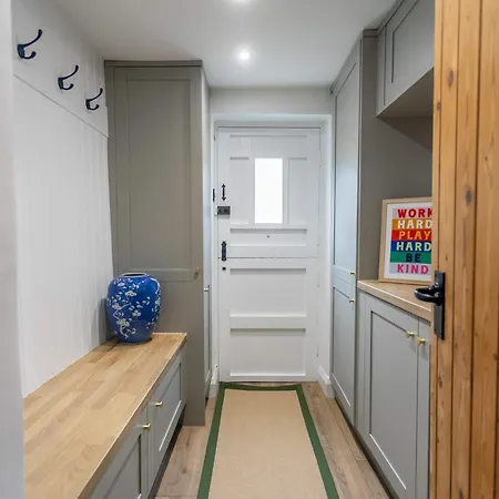 Holiday home Cosy 2-bed In By Mcpi Hosting, Perfect For Families, Couples And Friends